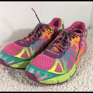 ASICS Gel-Noosa Tri-9 Pink Running Shoes Sz 6.5